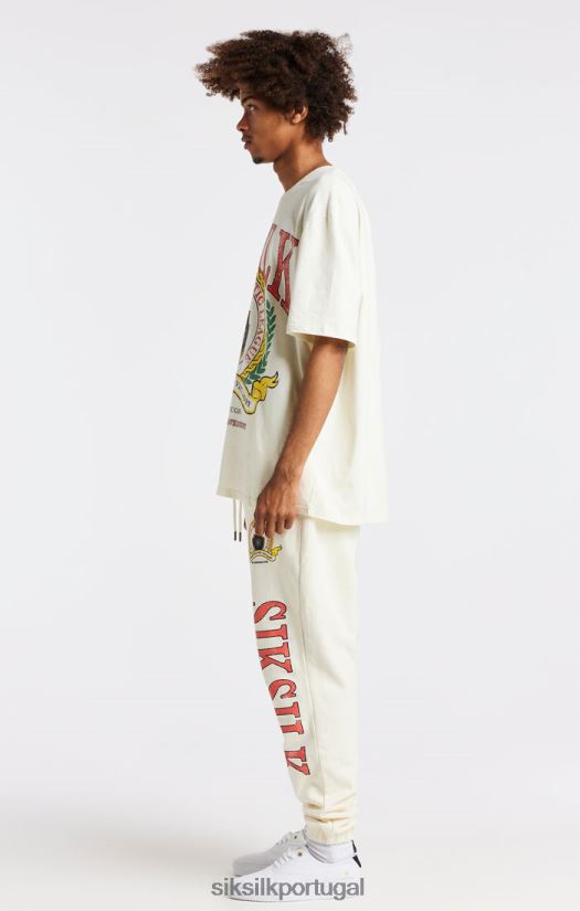 homens vestuário 6884ZR409 SikSilk camiseta oversized com estampa universitária em cor crua